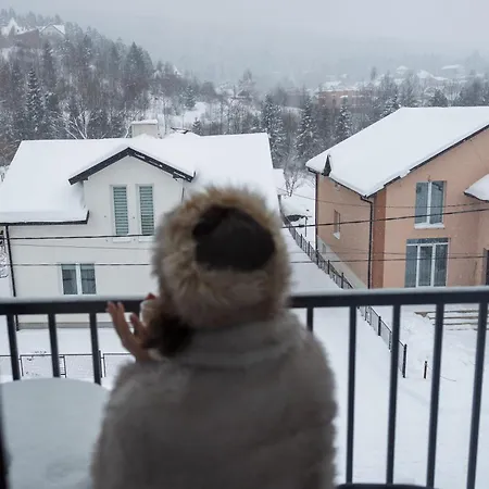 Velvet * Skhidnytsia